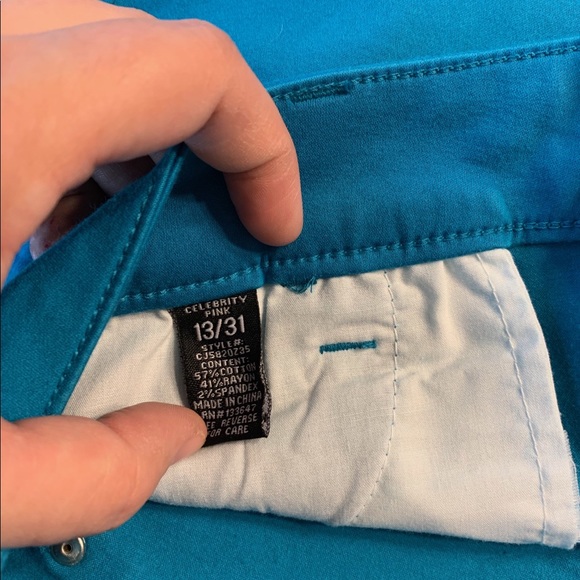 Blue colored jeans barely warn - Picture 3 of 3